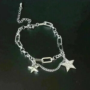 Celestial silver tone and rhinestone star dainty bracelet. 💗